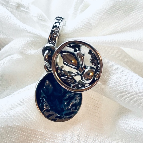 ❄️ NWOT Frozen Charm – Olaf the Snowman ⛄️ ❄️ - Picture 6 of 6